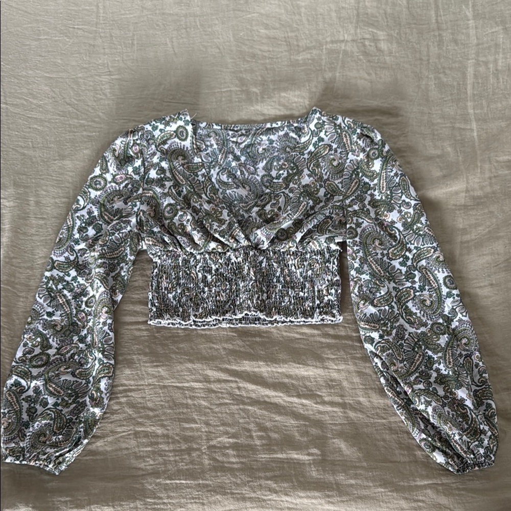 SHEIN Silver Puff Sleeve Ruched Crop Blouse